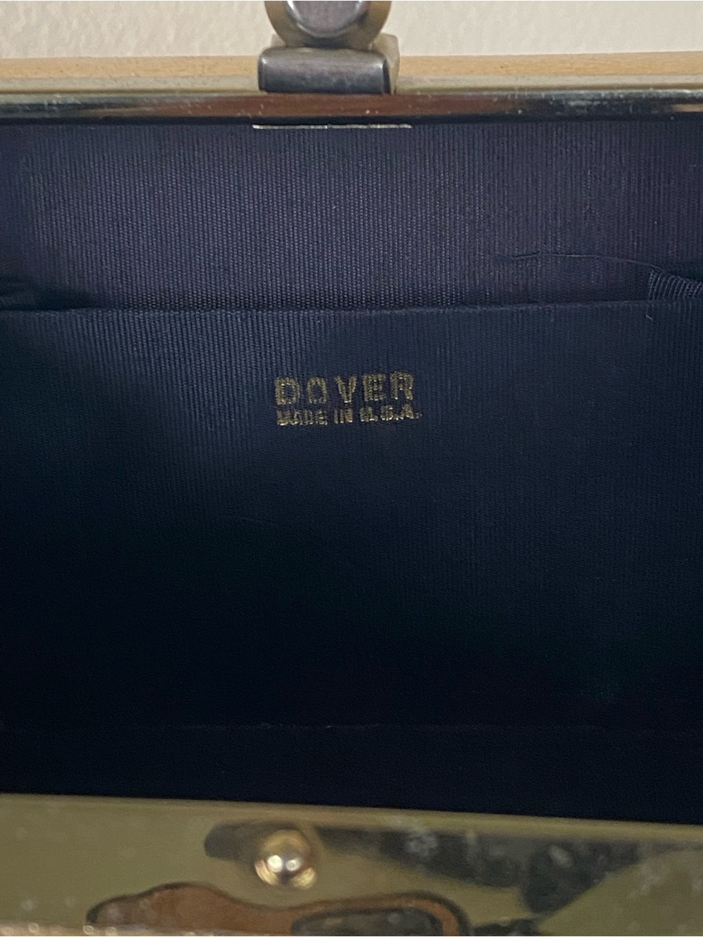 Vintage Dover Metallic Gold Box Handbag with Top Handle - Picture 4 of 9